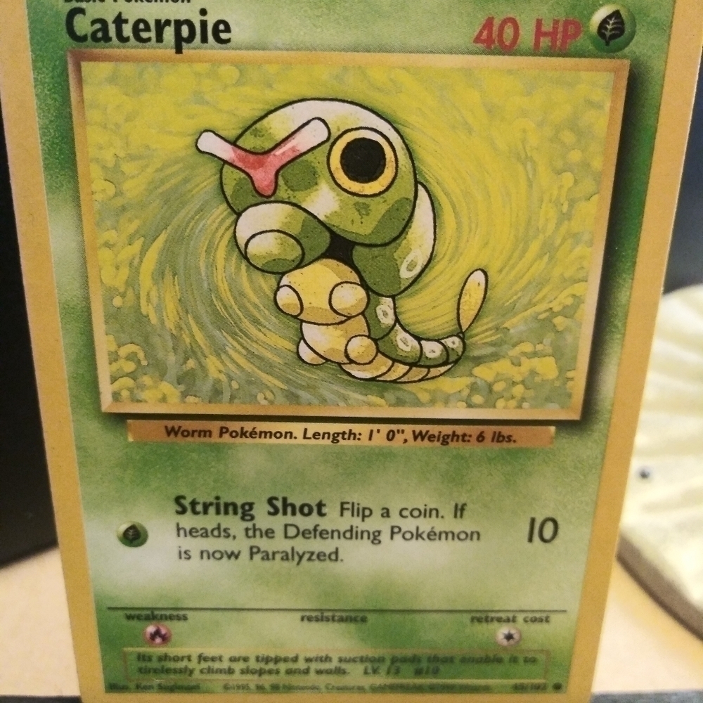 Pokemon Basic Caterpie 45/102 40HP